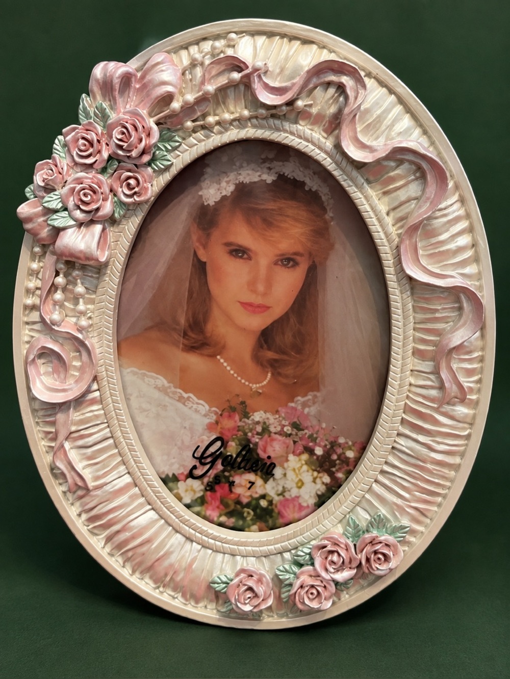 Vintage Galerie Oval Wedding Photo Frame Pink Roses Ribbon Pearl Accent 5x7